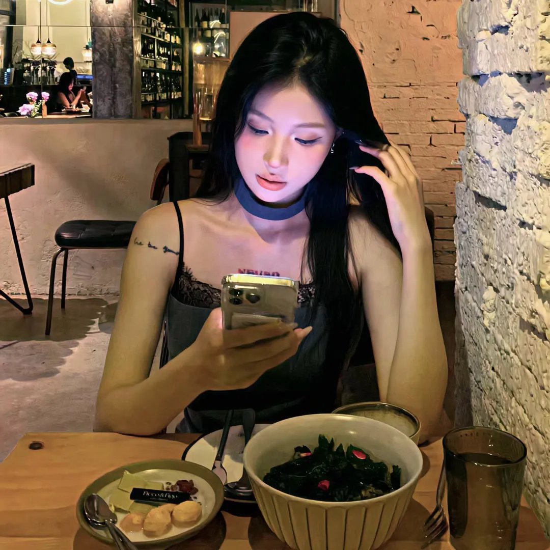 绣间藏春